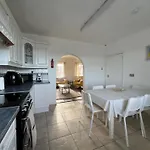 Tile Cross Entire Apartment - Near Airport, Nec & More
